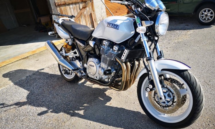 yamaha 1300 XJR